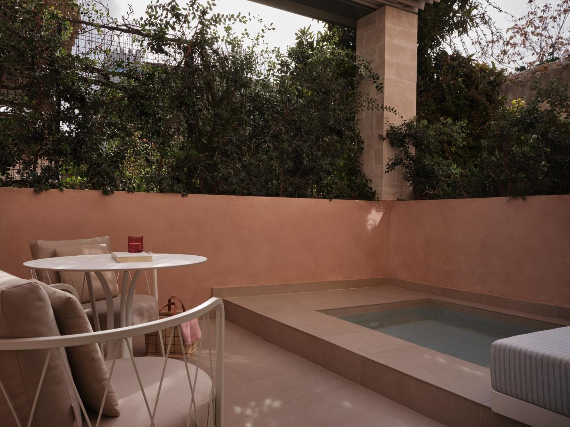 Domus Blanc Boutique Hotel Chania  ภายนอก รูปภาพ