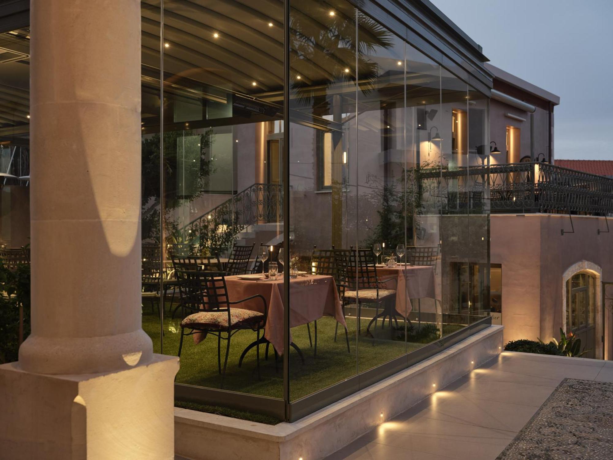 Domus Blanc Boutique Hotel Chania  ภายนอก รูปภาพ